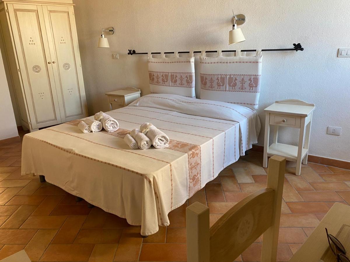 Bed And Bike Antico Mulino Hotel Aglientu Luaran gambar